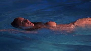Iceberg Boobs Floating Floating In Water 406