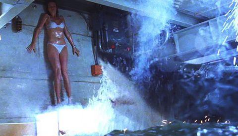 Femmes & Fins: Sexy Shark Movie Babes Weird And Wild Shark Sharks 1042
