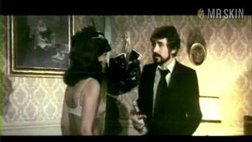 María José Cantudo in El secreto inconfesable de un chico bien (1975) Underwear Breasts Breasts Underwear 191600