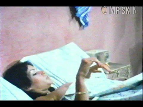 Apollonia Kotero Naked in Amor Ciego. Breasts, bikini, butt. 184321