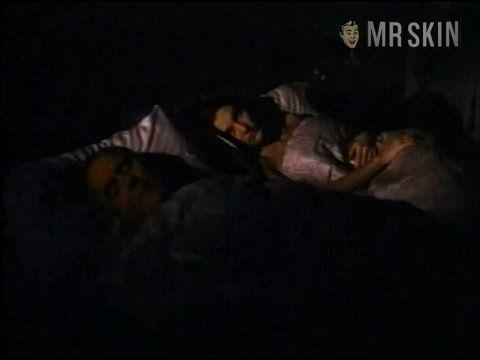Mädchen Amick Naked as Lauren Harrington. Breasts, bush, butt. 172359