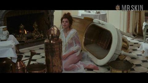 Annette Bening Nude as Merteuil. Sexy, Bush, butt. 193886