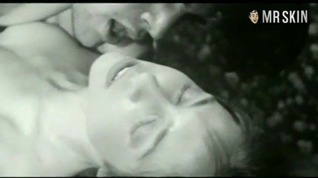 Corinne Bohrer Naked as Suzy. Breasts. 197223
