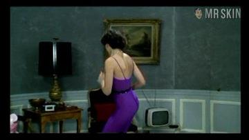 Lorraine Bracco in Duos sur canapé (1979) Sexy Breasts Butt 181187