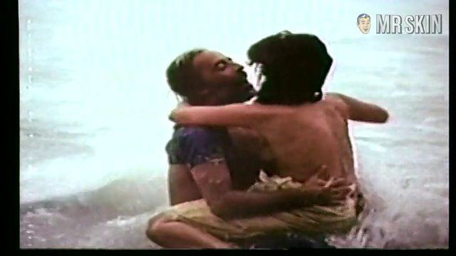 Sonia Braga Naked in Lady on the Bus. Breasts, bush, butt. 199897