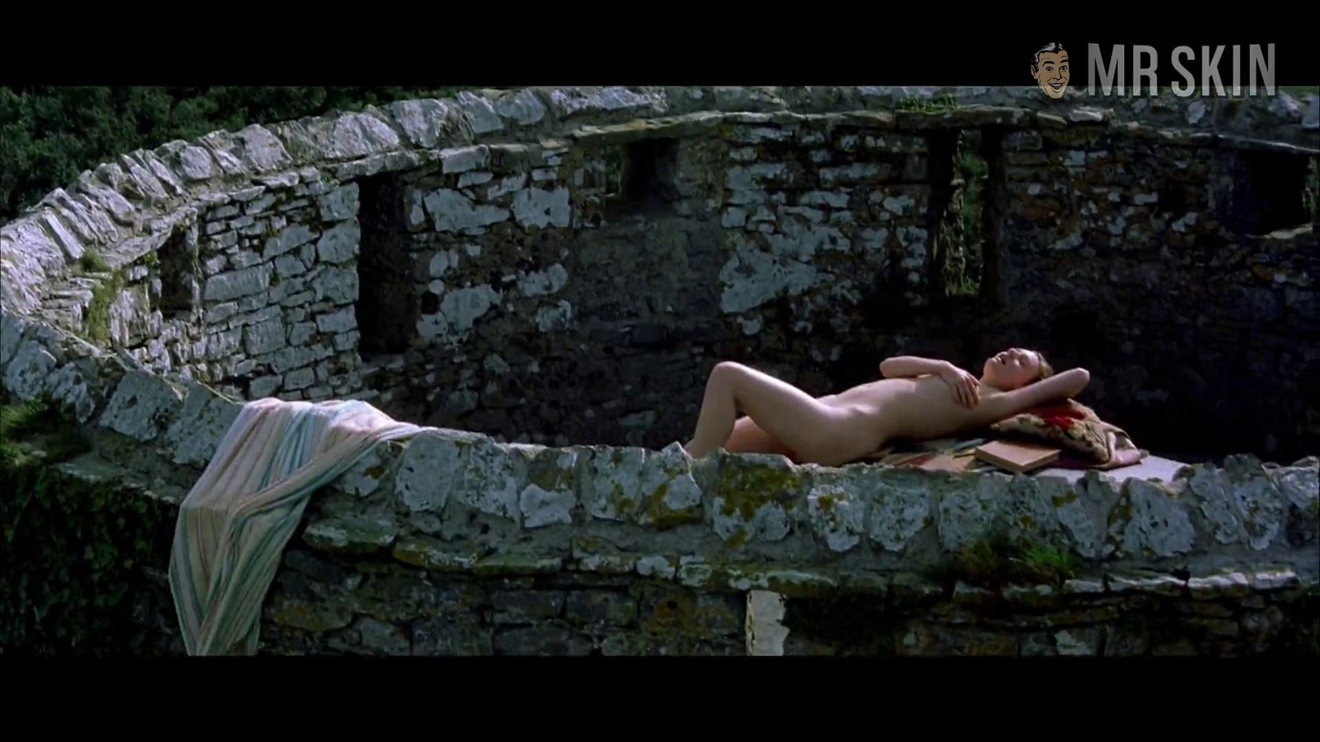 Hottest Romola Garai Scene in I Capture the Castle. Sexy. 187790