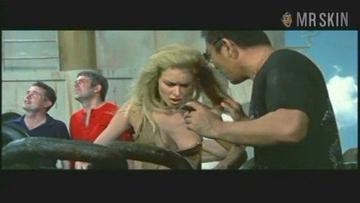 Evelyne Kraft Nude in The Mighty Peking Man. Breasts, sexy. 183970