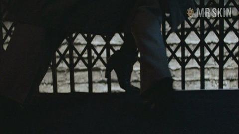 Glenn Close Nude as Alexandra "Alex" Forrest. Breasts, bush, butt. 173864