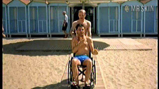 Sexiest Manuela Arcuri Scene in A ruota libera. Bikini, sexy, thong. 176335