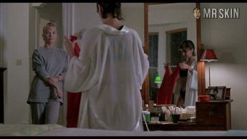 Annabella Sciorra in The Hand that Rocks the Cradle (1992) Underwear Breasts Sexy 230552