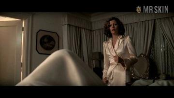 Faye Dunaway in Chinatown (1974) Sexy Breasts Sexy 211188