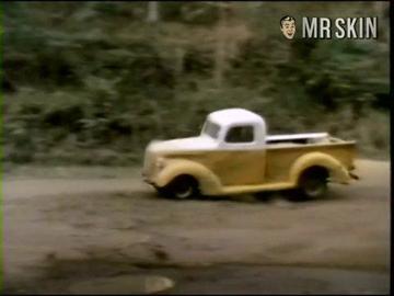 Jennifer Steyn in Curse III (1991) Breasts Breasts 191675