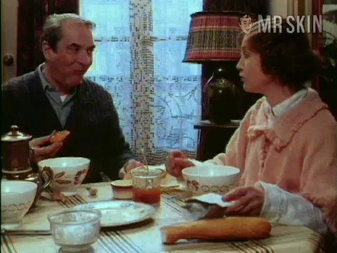Isabelle Huppert Naked in Violette. Breasts, bush, butt. 182965