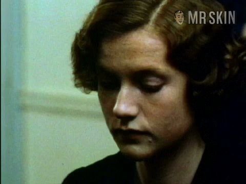 Isabelle Huppert Nude in Violette. Breasts, bush, butt. 206074