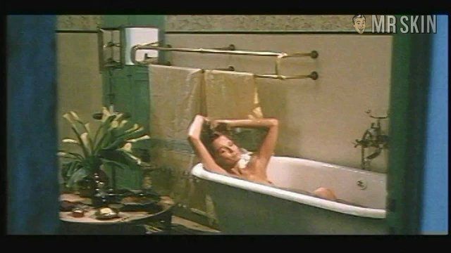 Lauren Hutton Naked in Hécate. Breasts, butt. 184561