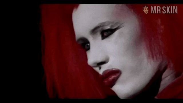Grace Jones in Vamp (1986) Breasts Breasts Sexy 177943