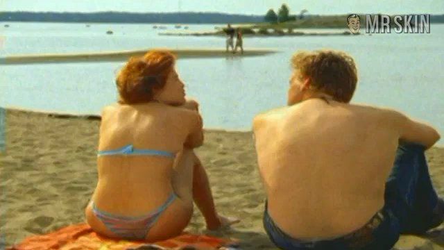 Hottest Irina Björklund Scene in Minä ja Morrison. Bikini, breasts, bush. 184088