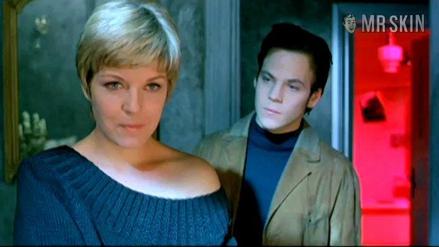 Sheryl Lee Naked in Backbeat. Breasts, Butt, bush. 177049