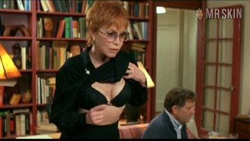 Mary Tyler Moore in Flirting with Disaster (1996) Underwear Underwear 176928