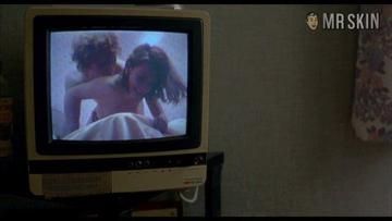 Pauline Lynch in Trainspotting (1996) Breasts Breasts Underwear 184819