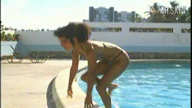 Hottest Loret Scenes. Bikini. 175629
