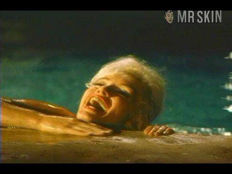 Marilyn Monroe Naked in Something's Got to Give. Butt, breasts, sexy. 186013