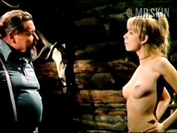 Ingrid Steeger in Blutjunge Verführerinnen 3 (1972) Breasts Bush Breasts Bush 190355