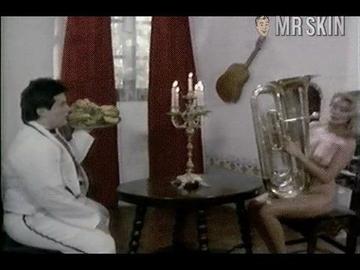 Bea Fiedler in Hot Chili (1985) Breasts Breasts Butt 187395