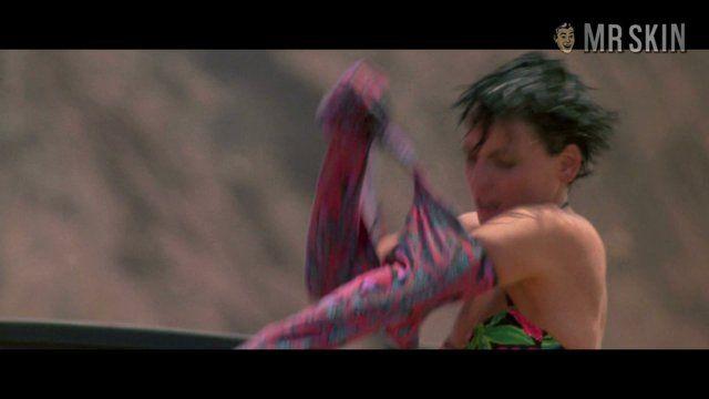 Lori Petty in Point Break (1991) Bush Bush Sexy 182970