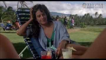 Theresa Russell, Debra Winger in Black Widow (1987) Bikini Sexy Lesbian Bikini Breasts 246708