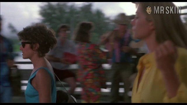 Hottest Debra Winger Scene in Black Widow. Sexy, bikini, lesbian. 246710