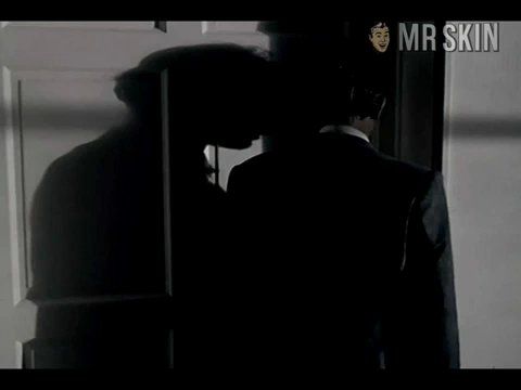 Jane Seymour Nude in The Tunnel. Butt, breasts, underwear. 190084