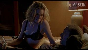 Elisabeth Shue in Leaving Las Vegas (1995) Underwear Breasts Left Nipslip 219658
