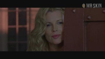 Kim Basinger in L.A. Confidential (1997) Sexy Sexy 209961
