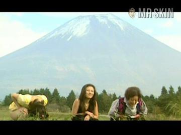 Kotoko Shiraishi in Yanmama Trucker: Hiryuu Den (1999) Butt Breasts Butt 193542