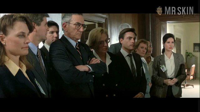 Julie Warner in Puppet Masters (1994) Underwear Underwear 216759