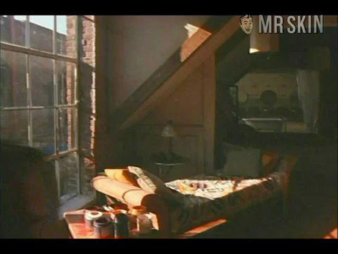 Kari Wuhrer Naked as Lila Reed. Breasts, bush, butt. 184377