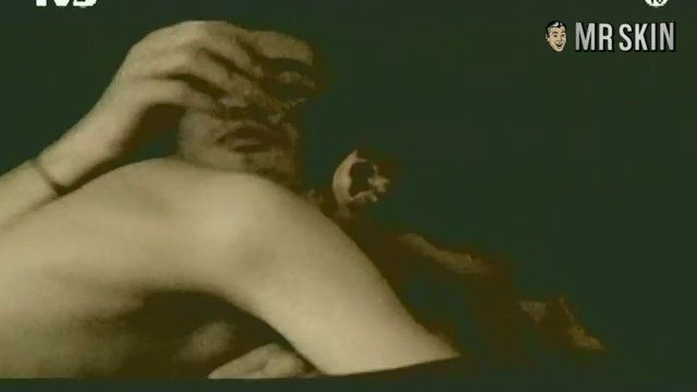 Jeanne Balibar in Toutes ces belles promesses (2003) Breasts Butt Bush Breasts Bush 172829