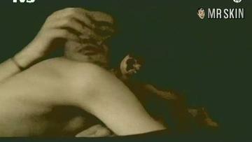 Jeanne Balibar in Toutes ces belles promesses (2003) Breasts Butt Bush Breasts Bush 172829
