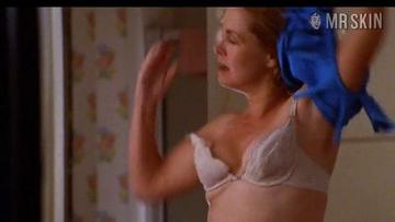 Catherine Hicks in Eight Days a Week (1999) Underwear Breasts Nipslip Breasts Nipslip 173247