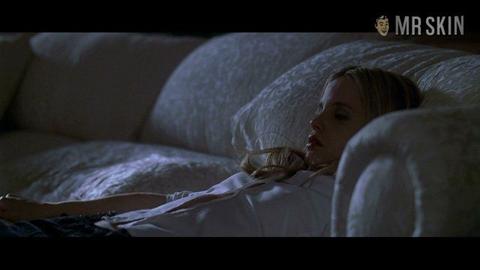 Mena Suvari Nude as Angela Hayes. Breasts, sexy, underwear. 173708