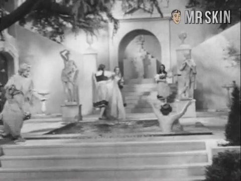 Edwige Feuillère in Lucrezia Borgia (1935) Breasts Bush Breasts Bush 180153