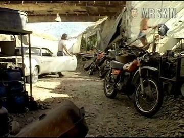 Peta Wilson in Vanishing Point (1997) Bikini Bikini 195055