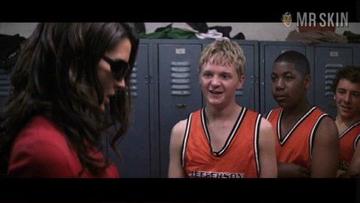 Angie Harmon in Agent Cody Banks (2003) Sexy Sexy 208170