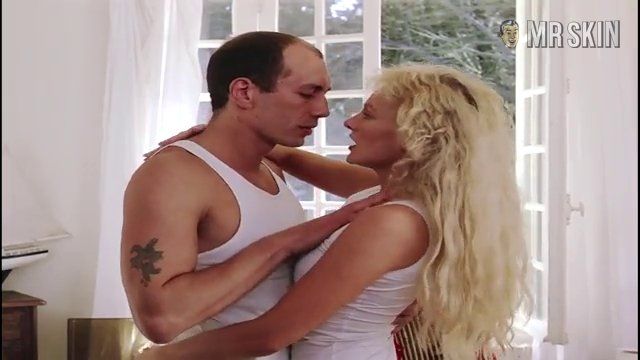 Arielle Dombasle Nude as Marion. Breasts. 182408