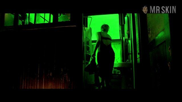 Mira Sorvino in The Replacement Killers (1998) Underwear Underwear 176632