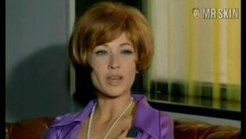 Marlène Jobert in Faut pas prendre les enfants du bon Dieu pour des canards sauvages (1968) Breasts Butt Breasts Butt 196633