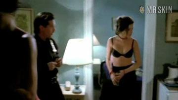 Charlotte Ayanna in Love the Hard Way (2001) Sexy Breasts Sexy 194163