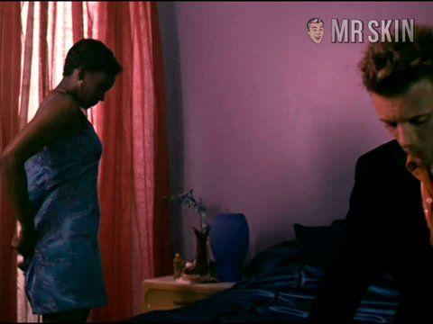 Karen Glave in Last Night (1998) Breasts Breasts Underwear 192459
