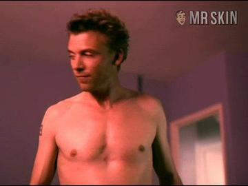 Karen Glave in Last Night (1998) Breasts Breasts Underwear 192459